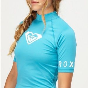 Roxy Short Sleeve Rashguard